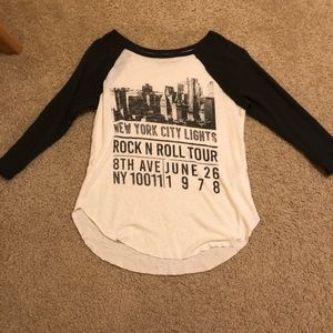 abercrombie & fitch tee